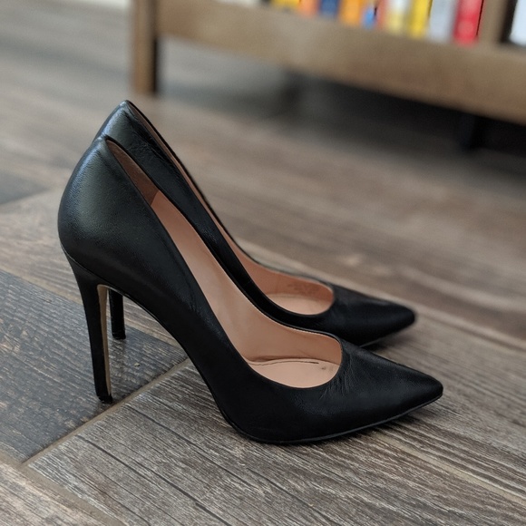 Enzo Angiolini Shoes - Enzo Angiolini Black Pump Heels Enzo Angiolini Shoes - Enzo Angiolini Black Pump Heels